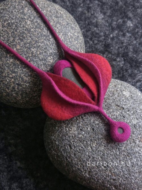 Lily necklace workshop package