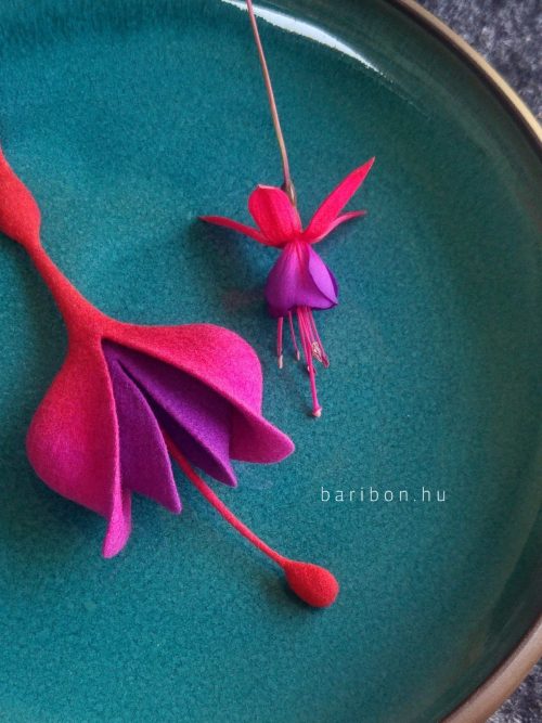 Fuchsia necklace workshop package