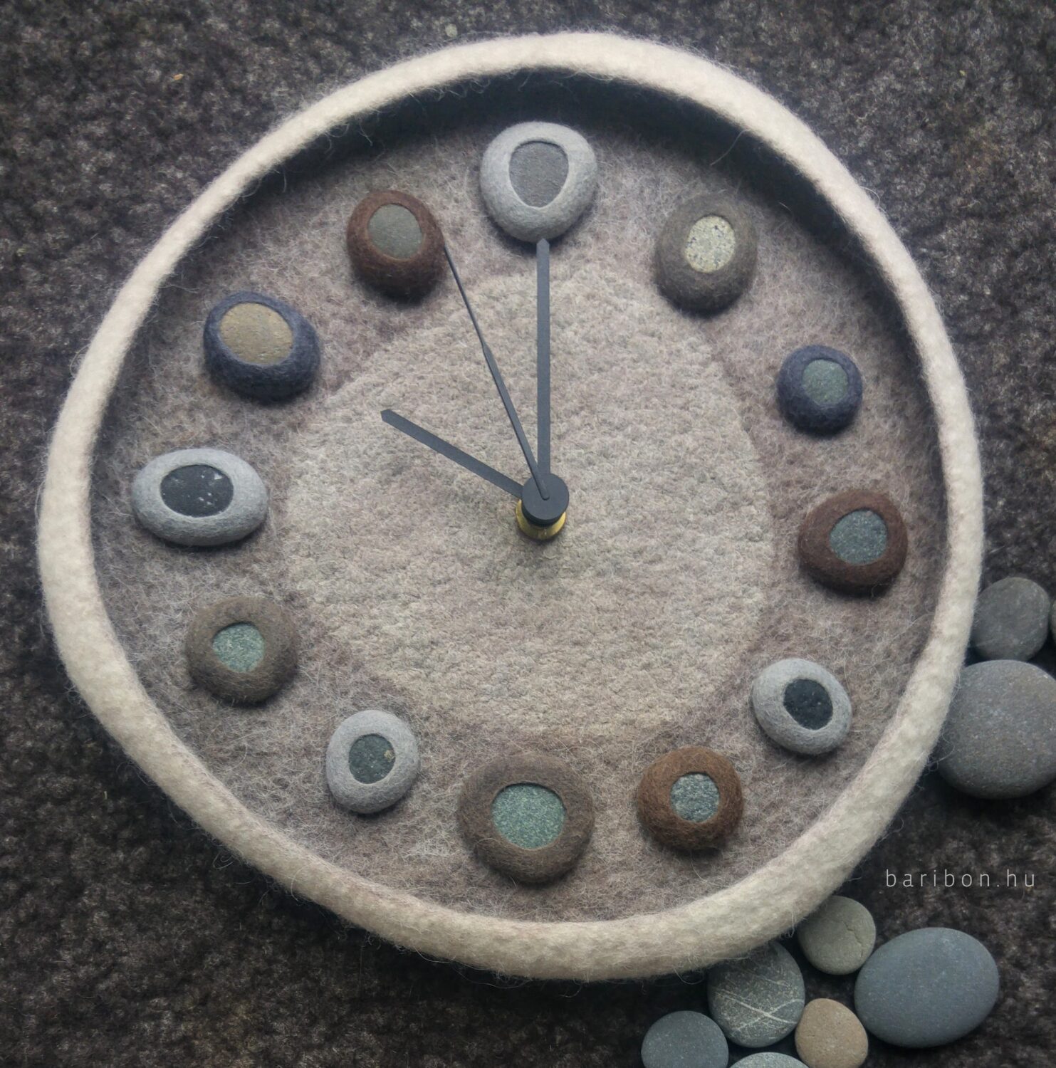 Made with LogoLicious Add Your Logo App