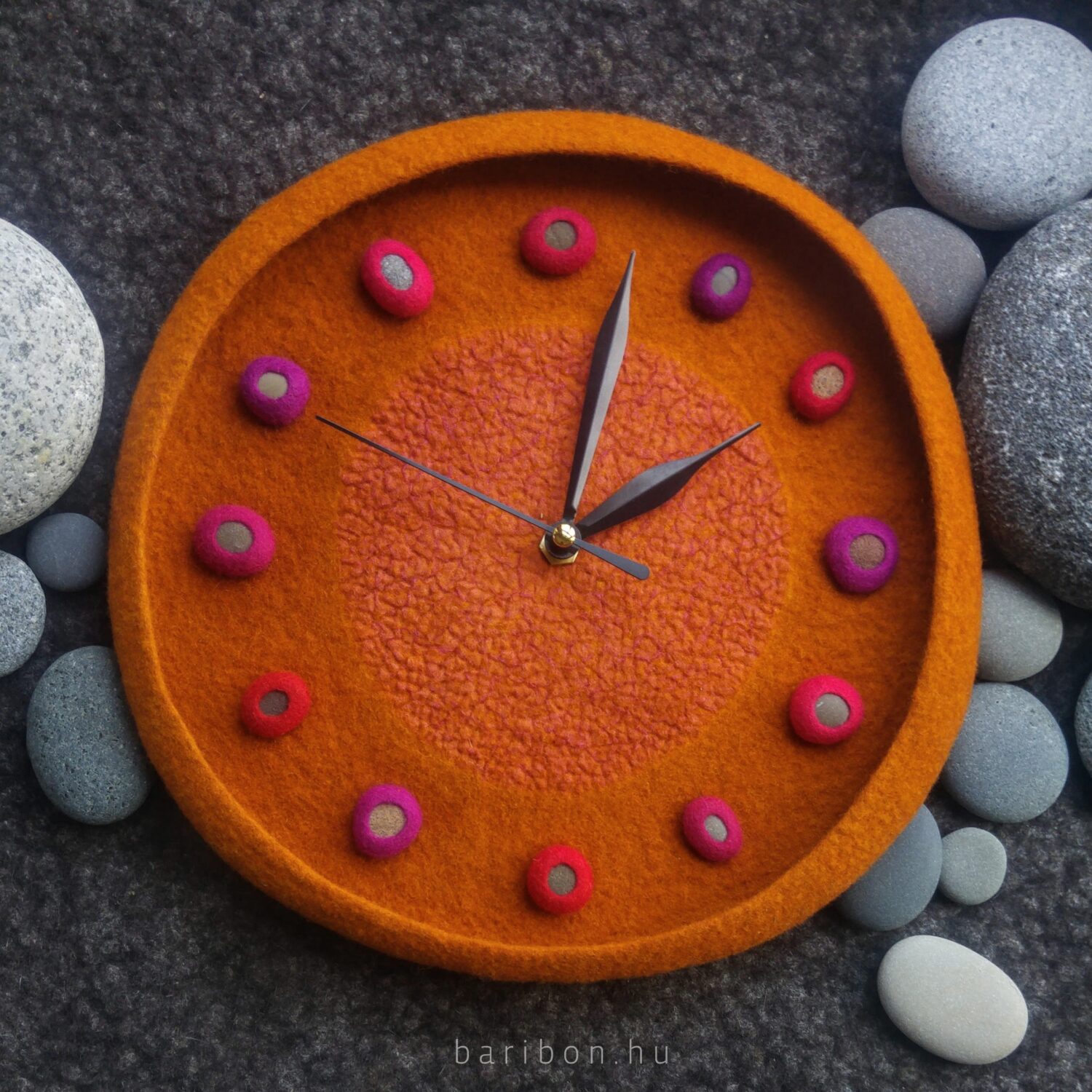 Made with LogoLicious Add Your Logo App