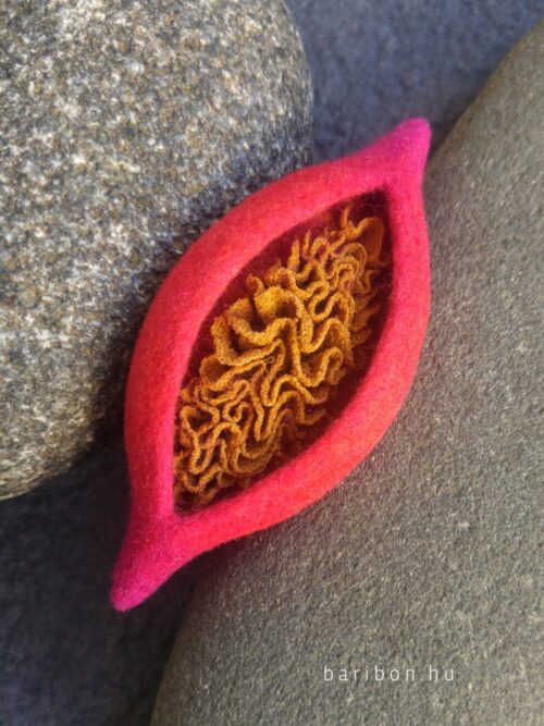 Creased silk ombre magenta ring